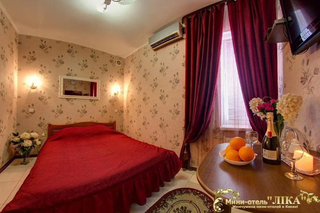 Лика Отель Κίεβο 0*,
